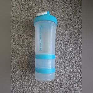 Bowmar Nutrition Shaker Bottle with Blue Accents